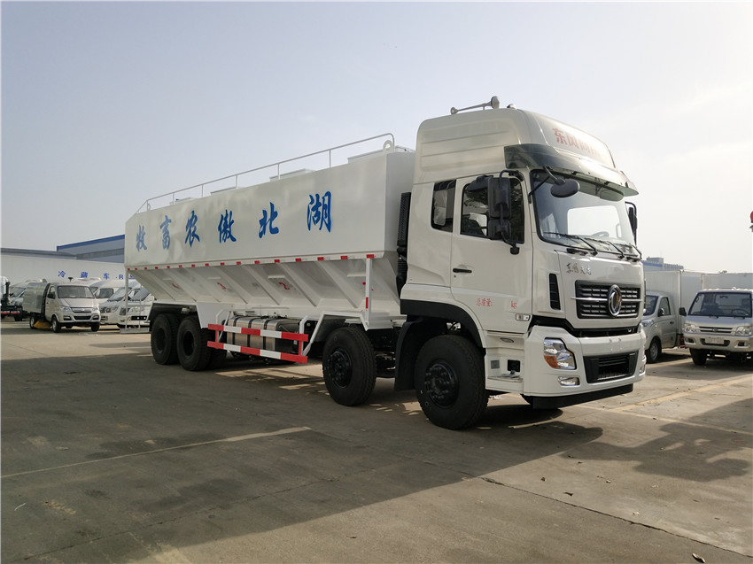 湖北傲農(nóng)畜牧訂購程力集團(tuán)東風(fēng)天龍前四后八40立方（20噸）散裝飼料車